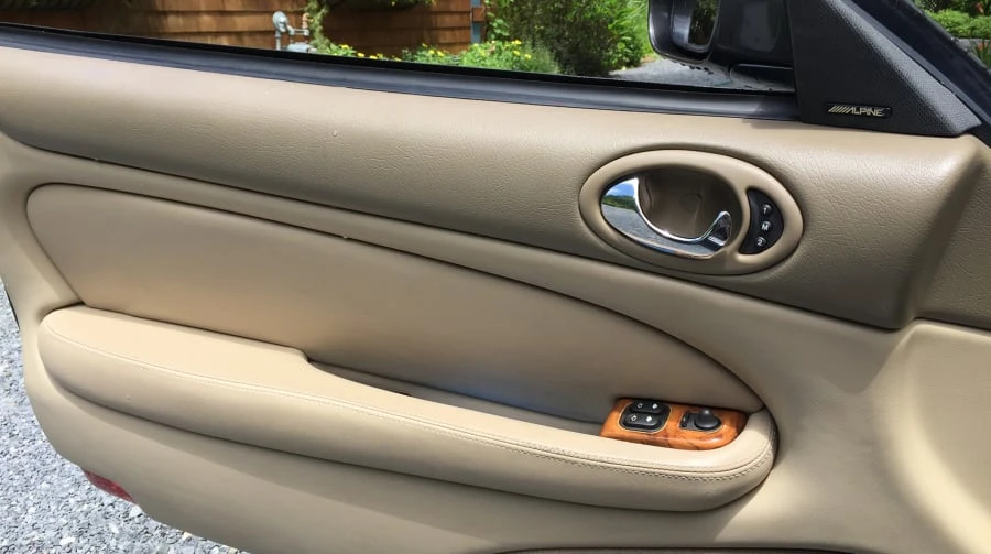 2002 Jaguar X100 XKR - Image 4 of 10