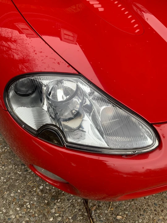2002 Jaguar X100 XKR - Image 9 of 17