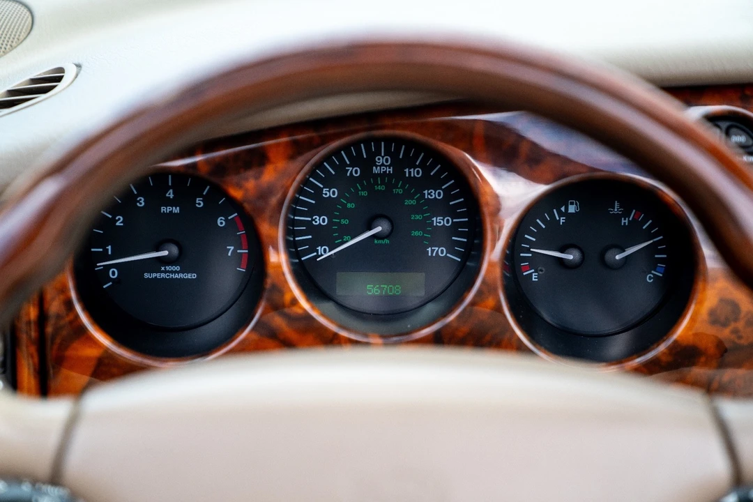 2002 Jaguar X100 XKR - Image 12 of 21