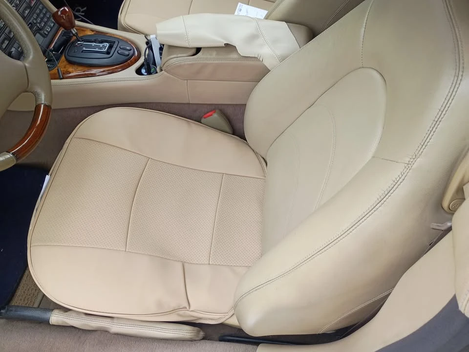 2002 Jaguar X100 XKR - Image 11 of 15