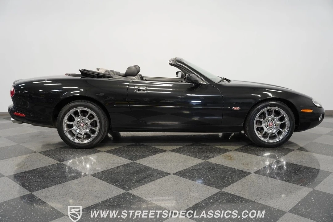 2002 Jaguar X100 XKR - Image 15 of 21