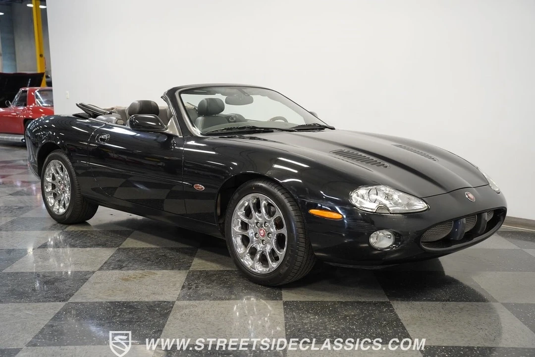 2002 Jaguar X100 XKR - Image 16 of 21