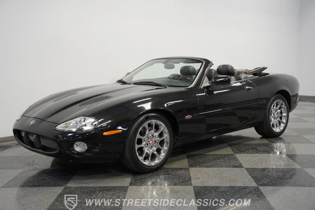 2002 Jaguar X100 XKR - Image 5 of 12