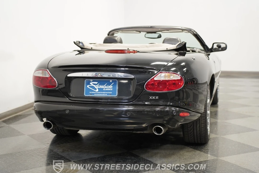 2002 Jaguar X100 XKR - Image 11 of 12