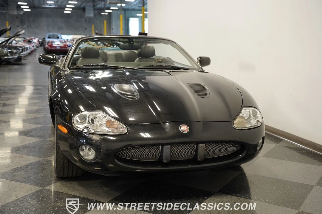 2002 Jaguar X100 XKR - Image 18 of 21