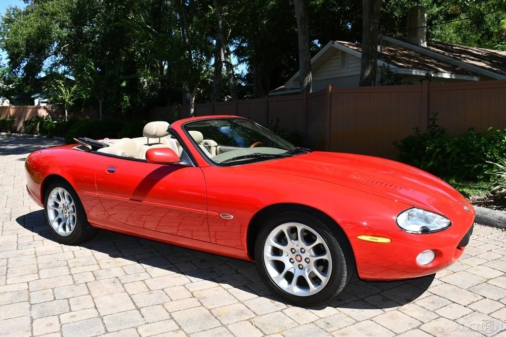 2002 Jaguar X100 XKR - Image 10 of 21