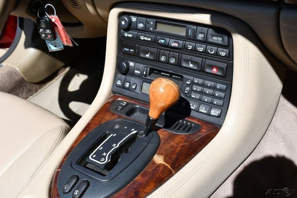 2002 Jaguar X100 XKR - Image 15 of 21