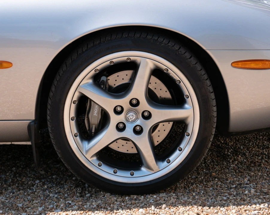 2002 Jaguar X100 XKR - Image 23 of 31