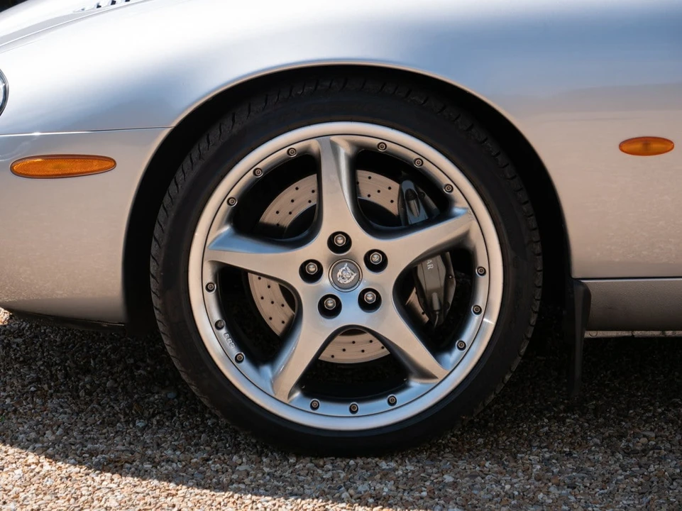 2002 Jaguar X100 XKR - Image 25 of 31