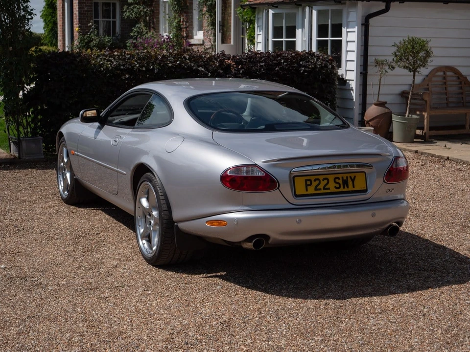 2002 Jaguar X100 XKR - Image 18 of 31