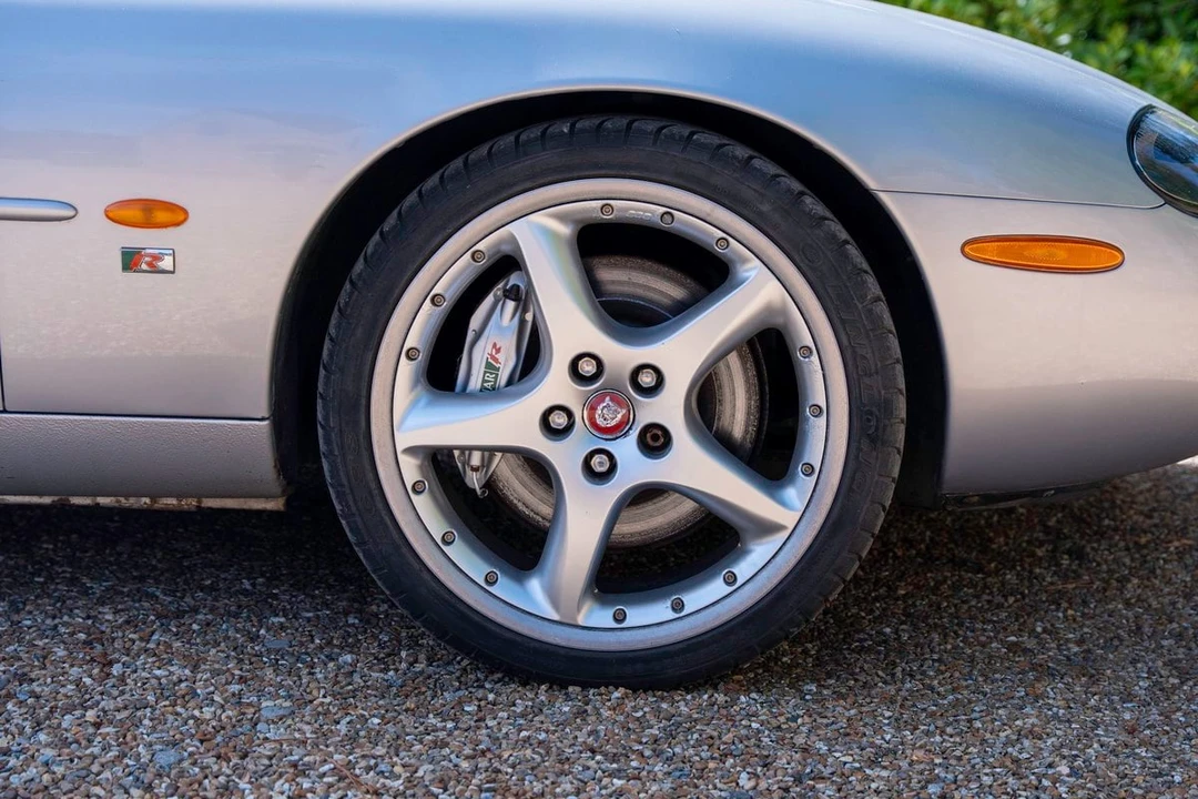 2002 Jaguar X100 XKR - Image 19 of 30