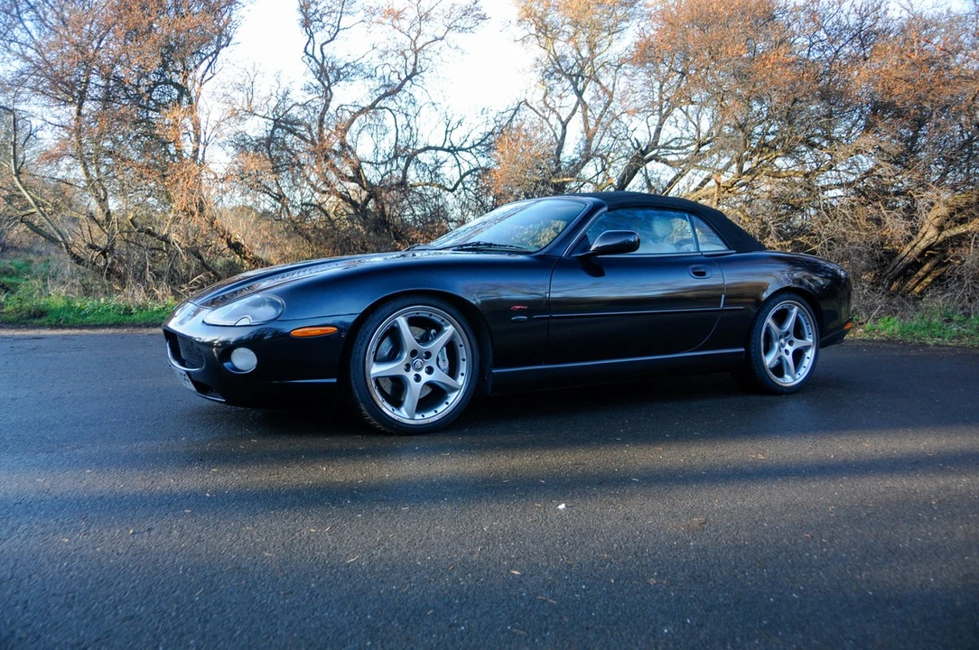 2002 Jaguar X100 XKR - Image 30 of 30