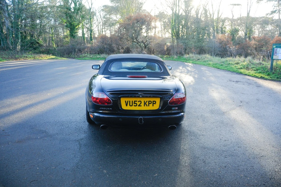 2002 Jaguar X100 XKR - Image 22 of 30