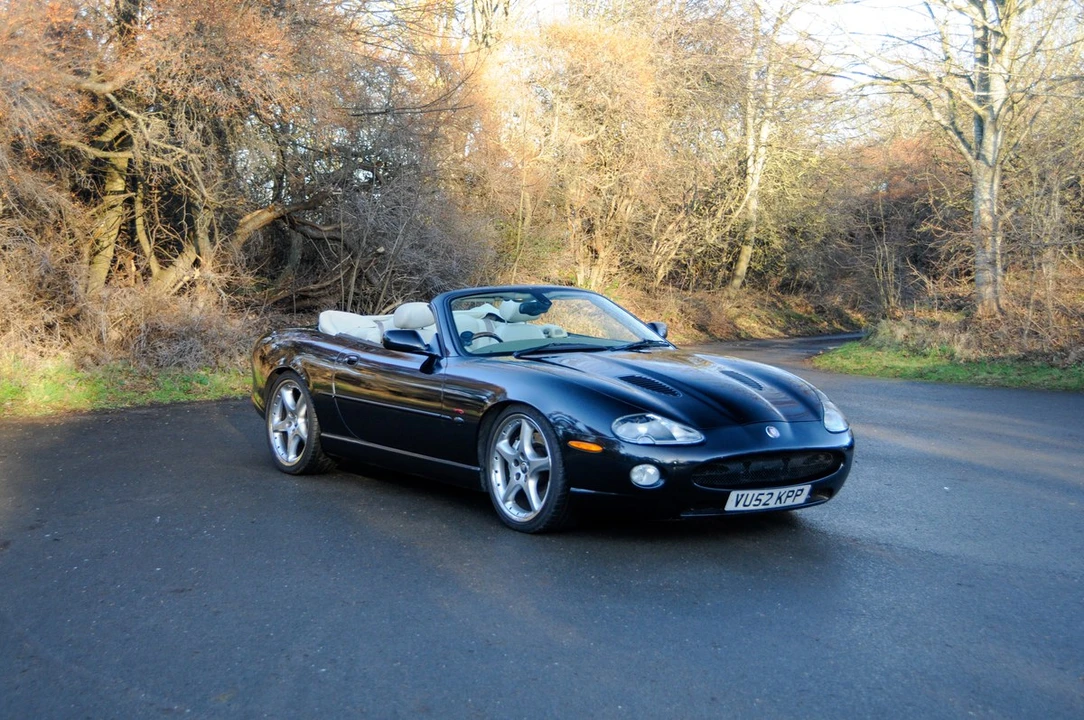 2002 Jaguar X100 XKR - Image 19 of 30