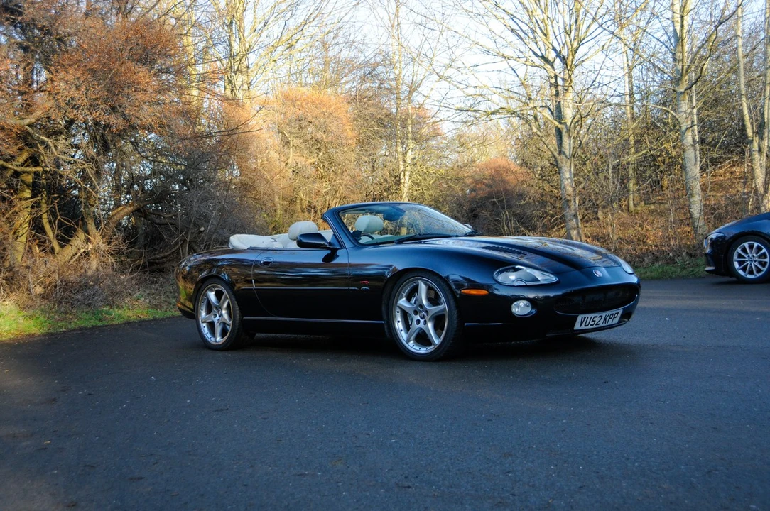 2002 Jaguar X100 XKR - Image 17 of 30