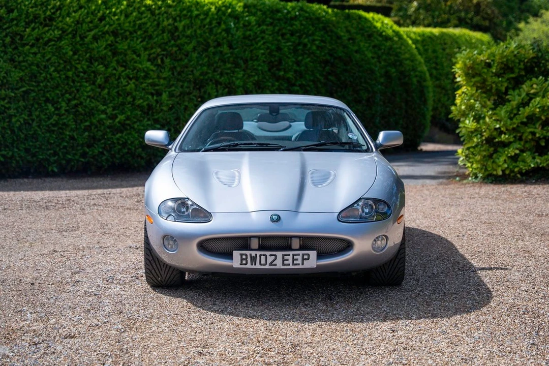 2002 Jaguar X100 XKR - Image 10 of 30