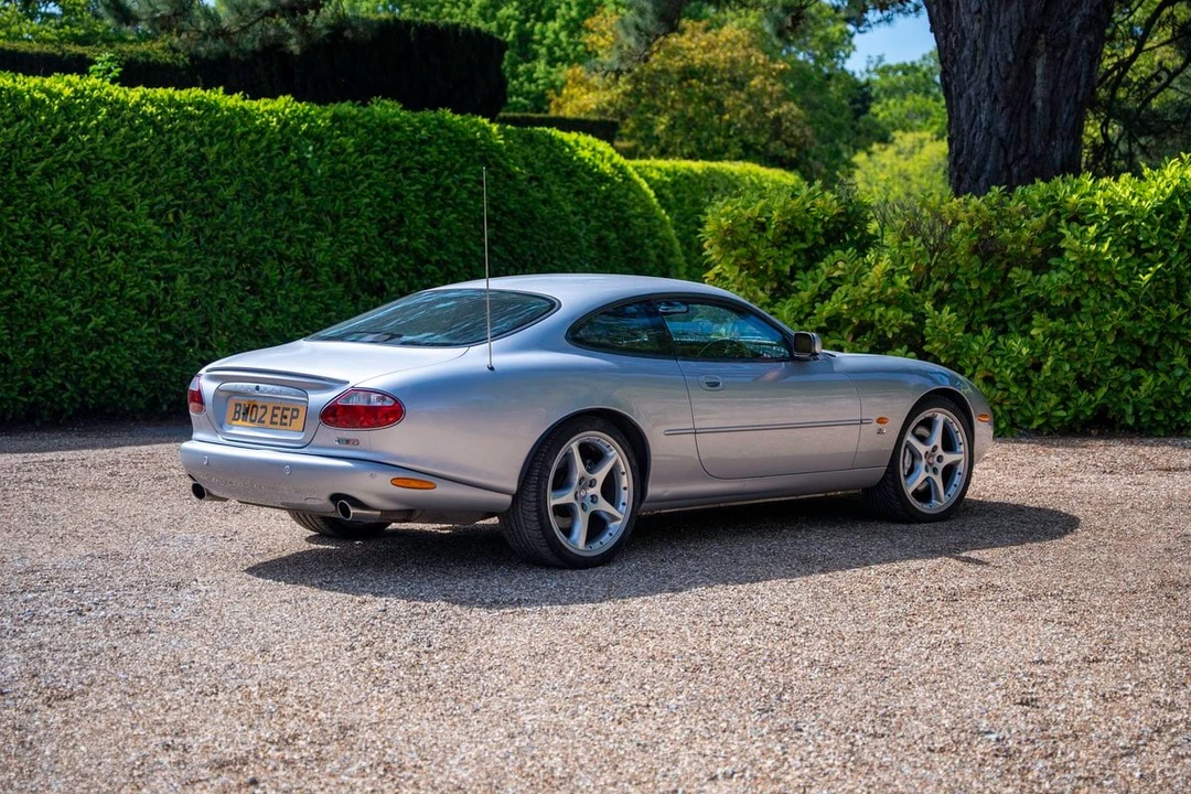 2002 Jaguar X100 XKR - Image 15 of 30