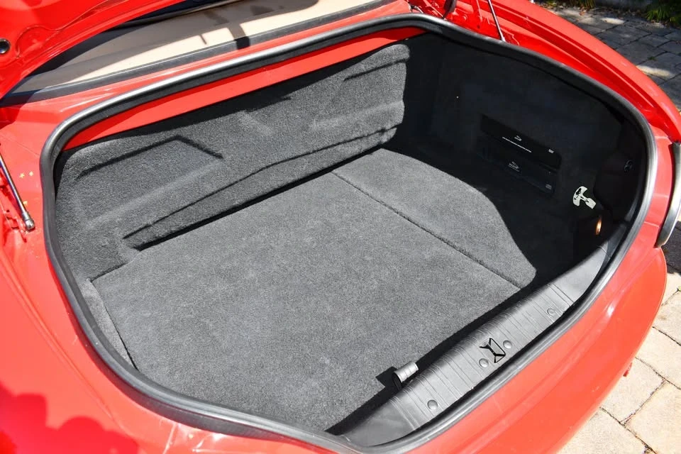 2002 Jaguar X100 XKR - Image 5 of 17
