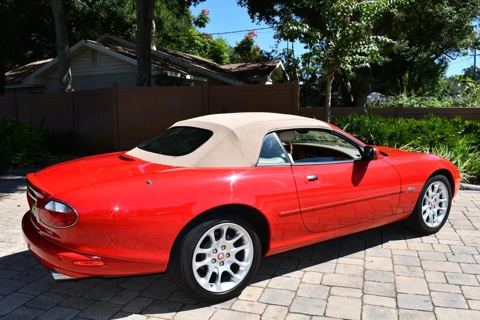 2002 Jaguar X100 XKR - Image 2 of 17