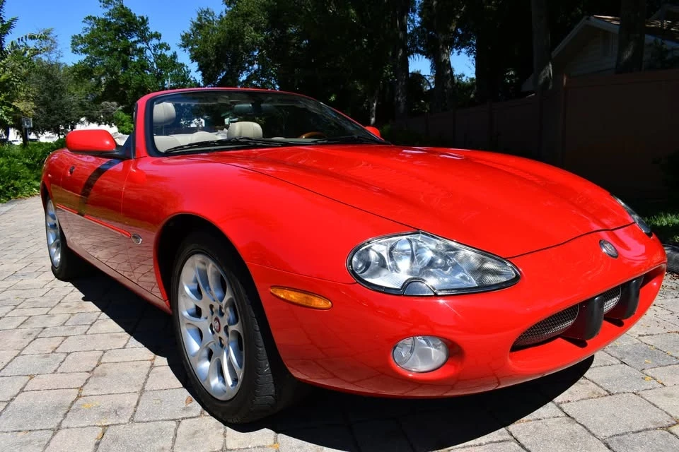 2002 Jaguar X100 XKR - Image 3 of 17