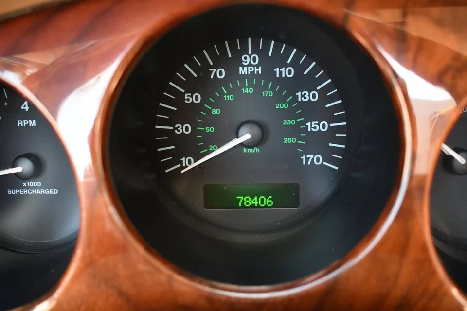 2002 Jaguar X100 XKR - Image 11 of 17