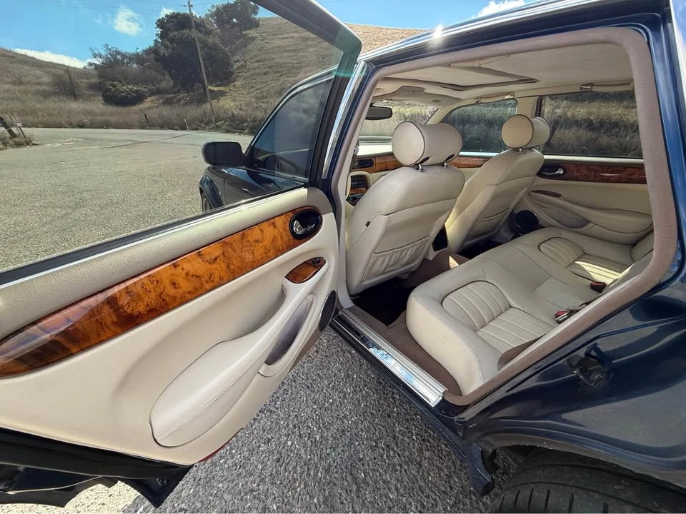 2002 Jaguar X308 XJ - Image 13 of 19