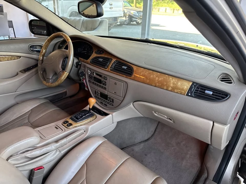 2002 Jaguar S-Type 2nd Gen - Image 12 of 18