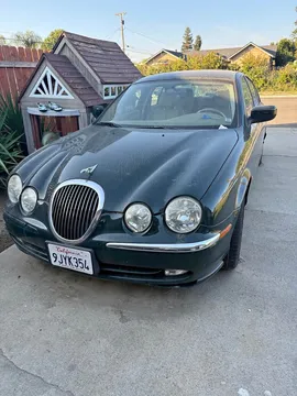 2002 Jaguar S-TYPE V6 Sedan