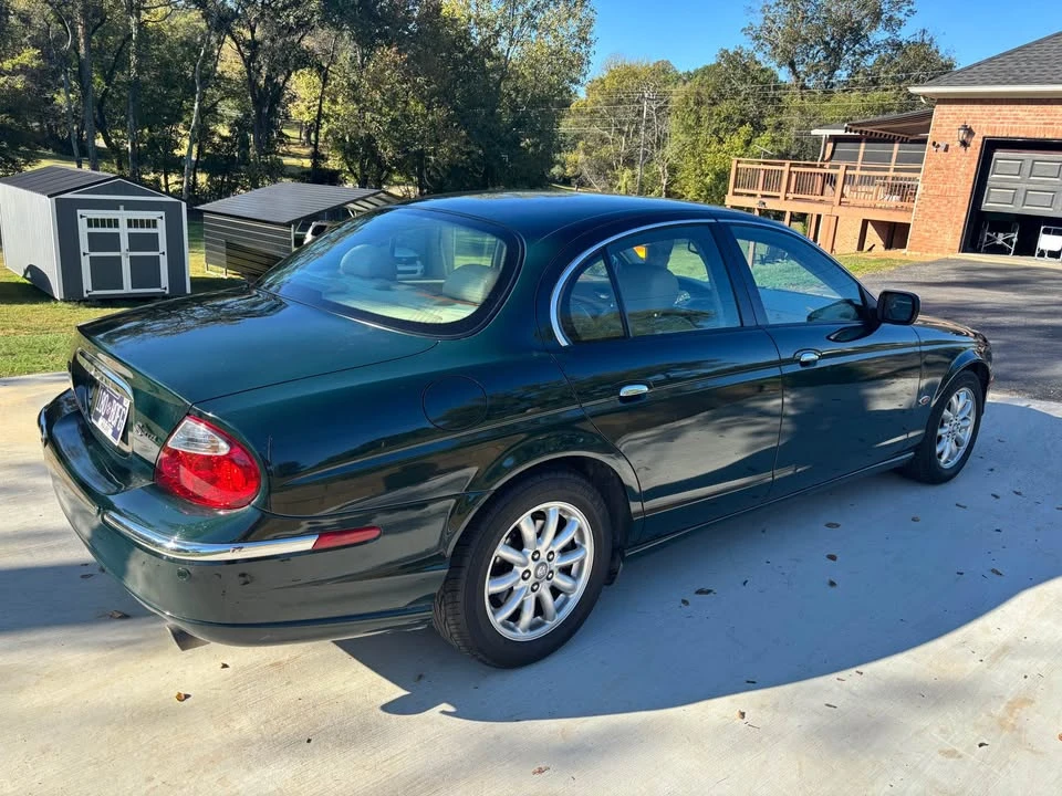 2002 Jaguar S-Type 2nd Gen - Image 2 of 6