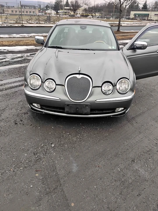 2002 Jaguar S-Type 2nd Gen - Image 1 of 12