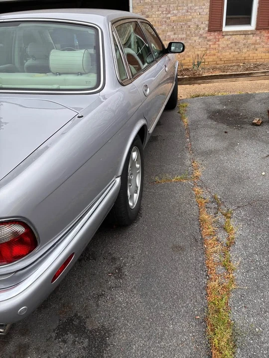 2002 Jaguar X308 XJ - Image 7 of 12