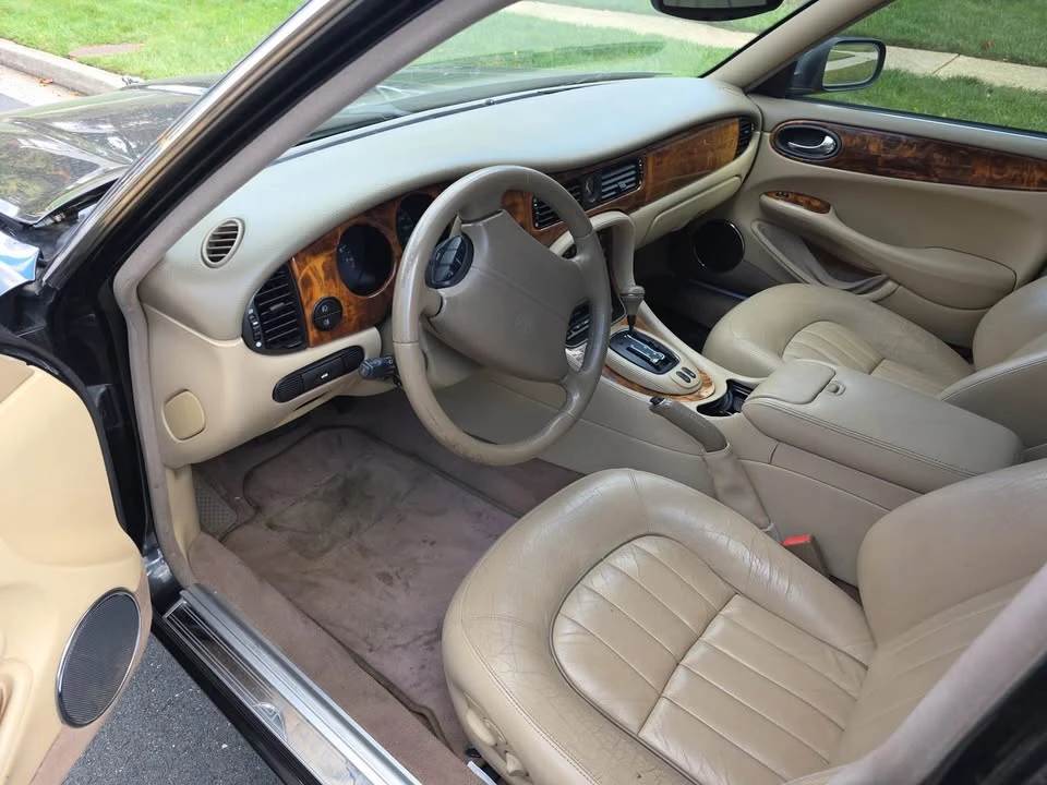 2002 Jaguar X308 XJ - Image 4 of 8