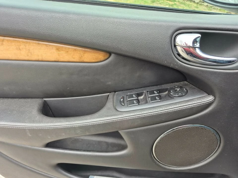 2002 Jaguar X-Type - Image 11 of 14