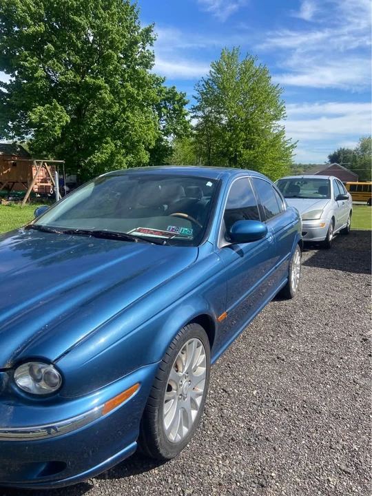2002 Jaguar X-Type - Image 2 of 6