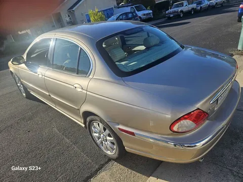2004 Jaguar X-Type - Image 4 of 9