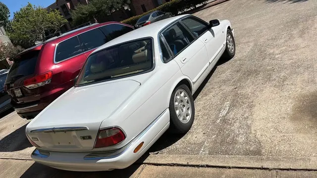 2002 Jaguar X-Type - Image 2 of 3
