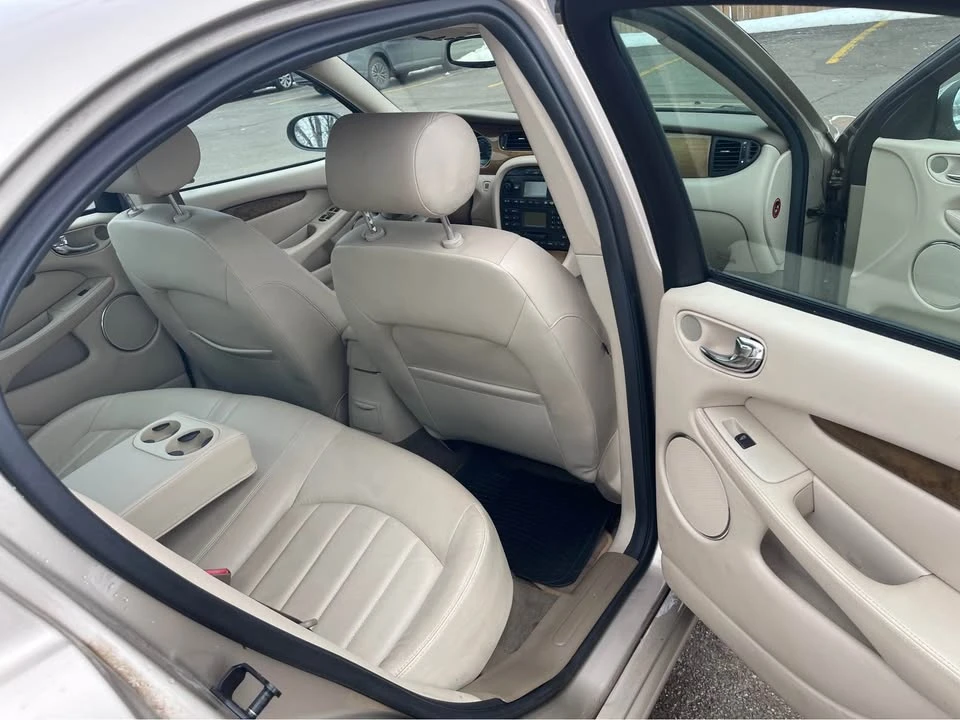 2002 Jaguar X-Type - Image 11 of 15