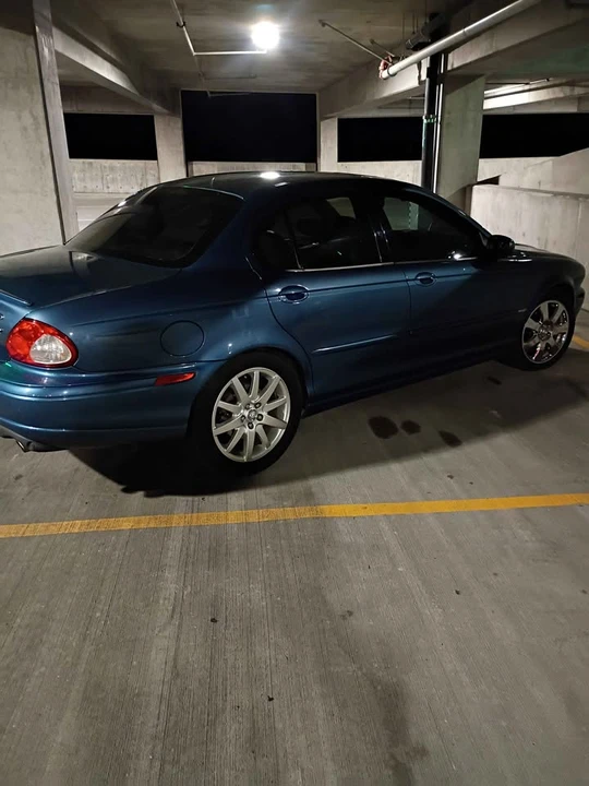 2002 Jaguar X-Type - Image 2 of 8