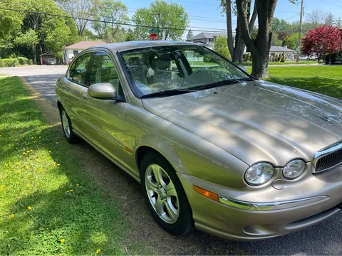 2002 Jaguar X-Type - Image 4 of 11