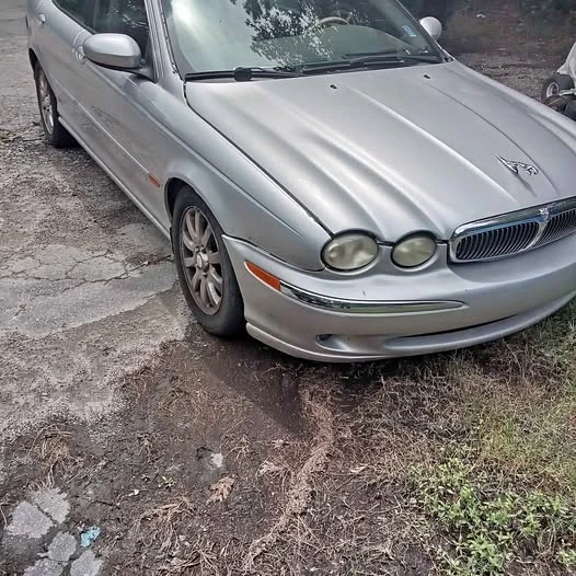 2002 Jaguar X-Type - Image 1 of 1