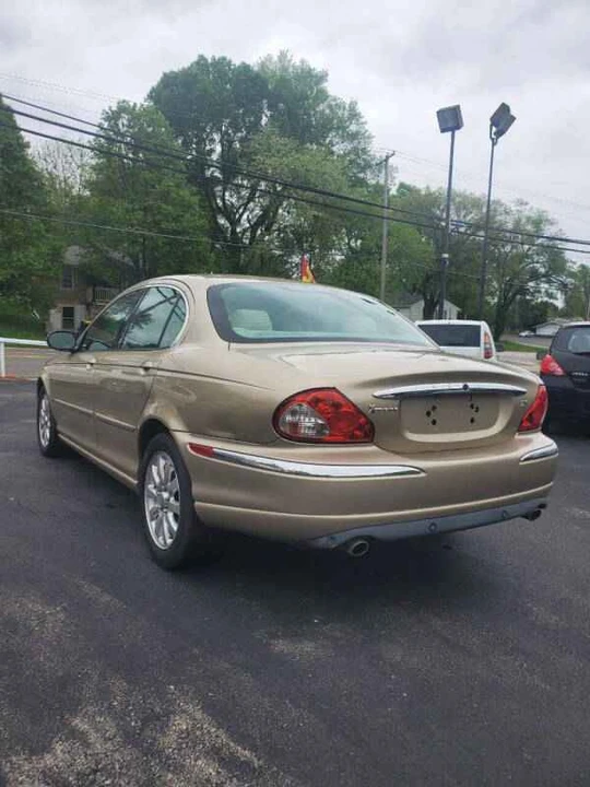 2002 Jaguar X-Type - Image 9 of 17