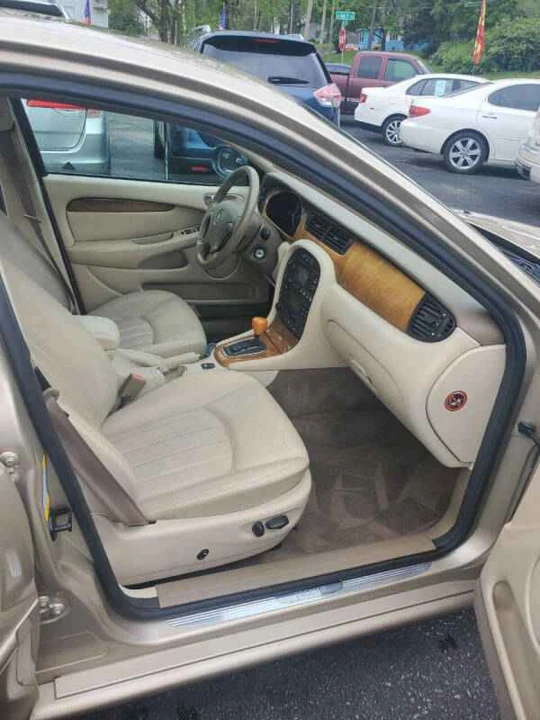 2002 Jaguar X-Type - Image 12 of 17
