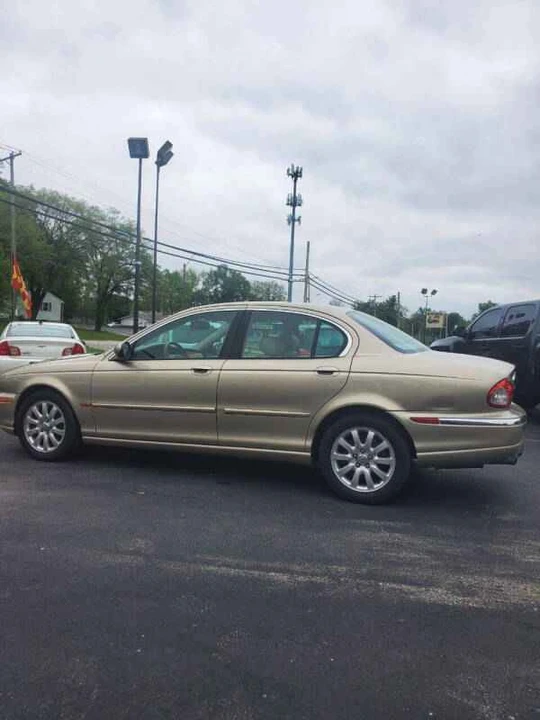 2002 Jaguar X-Type - Image 10 of 17