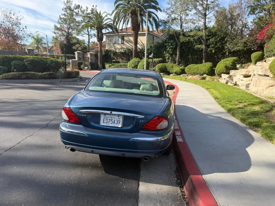 2002 Jaguar X-Type - Image 2 of 14