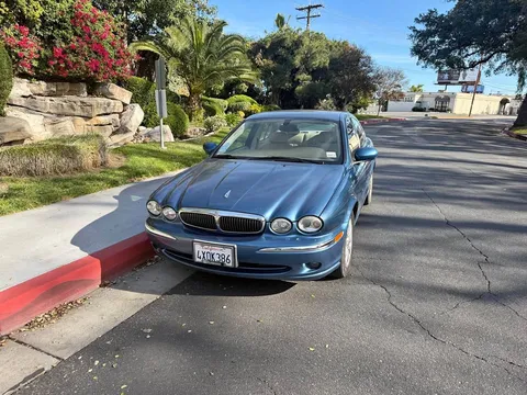 2002 Jaguar X-Type 2.5L Sedan