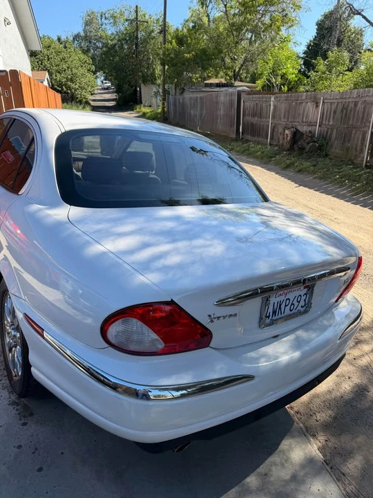 2002 Jaguar X-Type - Image 9 of 12