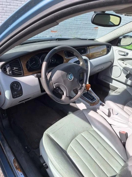 2002 Jaguar X-Type - Image 5 of 8