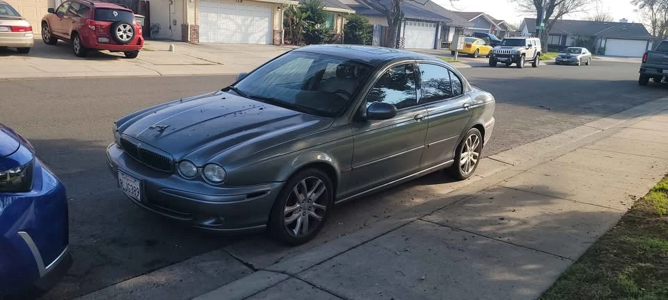 2002 Jaguar X-Type - Image 2 of 9