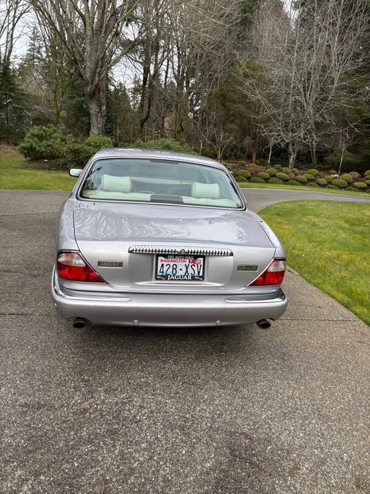 2002 Jaguar X308 XJ - Image 4 of 9