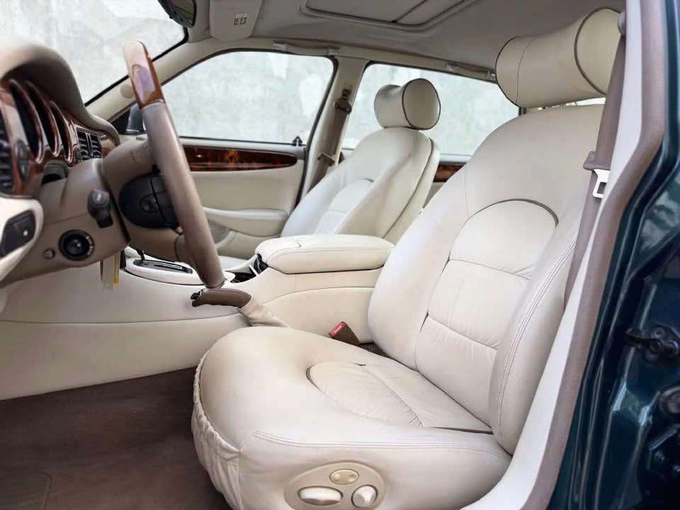 2002 Jaguar X308 XJ - Image 10 of 18